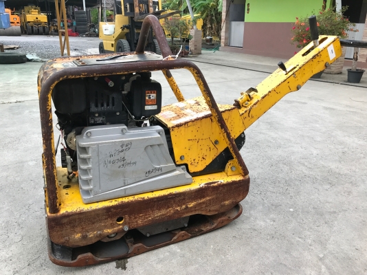 ขายเครื่องตบดินMEIWAรุ่นRp300 มือสองญี่ปุ่นเครื่องดีเซลสตารท์กุญแจเดินหน้าถอยหลังได้สภาพดีพร้อมใช้งาน