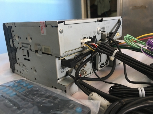 KENWOOD7380btGPSสภาพไหมเดิมๆไม่เคยแกะอุปกรบครบๆแผนที่เวอชั่นไหมล่าสุดพร้อมใช้งาน KENWOOD7380btGPSสภาพไหมเดิมๆไม่เคยแกะอุปกรบครบๆแผนที่เวอชั่นไหมล่าสุดพร้อมใช้งาน