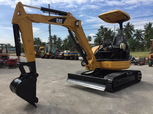 รถขุด CAT 303CR ทำสีใหม่ มือสองนำเข้าญี่ปุ่น รถขุด CAT 303CR ทำสีใหม่ มือสองนำเข้าญี่ปุ่น