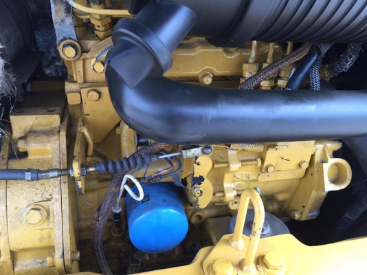 รถขุด CAT 303CR ทำสีใหม่ มือสองนำเข้าญี่ปุ่น รถขุด CAT 303CR ทำสีใหม่ มือสองนำเข้าญี่ปุ่น