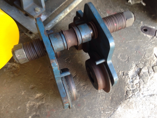 ขายรอกไฟฟ้า Demag 2ton. Made in Germany 380V สภาพสวยเดิมๆ อุปกรณ์ครบ มาพร้อมตัววิ่งแบบลากตรงรุ่น พร้อมใช้งาน ขายรอกไฟฟ้า Demag 2ton. Made in Germany 380V สภาพสวยเดิมๆ อุปกรณ์ครบ มาพร้อมตัววิ่งแบบลากตรงรุ่น พร้อมใช้งาน