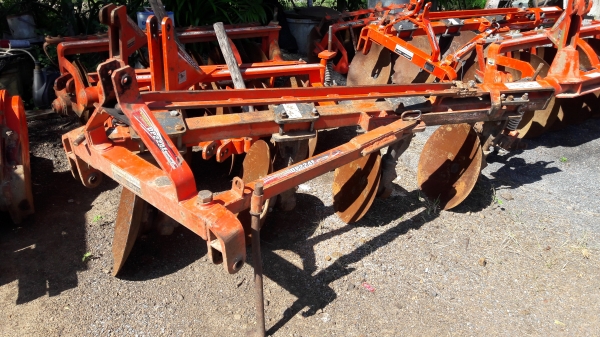 ขายผาน 4&times;22ตราช้าง ใส่ 34-36 0872016577