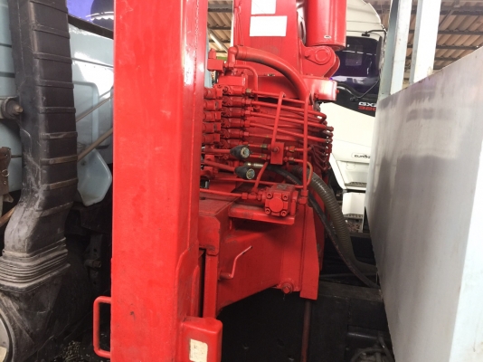 10 ล้อหัวลาก2 เพลา 320 แรง ปี 2549 ไมล์ 5 แสนโลกว่าๆ รถเก็บสีใหม่ไม่ได้เฉียวชน เดิมสีส้มทำสีขาว เล่มพร้อม