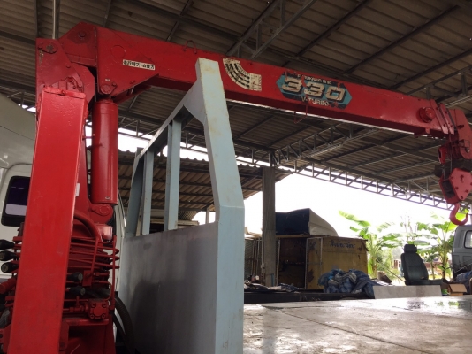 10 ล้อหัวลาก2 เพลา 320 แรง ปี 2549 ไมล์ 5 แสนโลกว่าๆ รถเก็บสีใหม่ไม่ได้เฉียวชน เดิมสีส้มทำสีขาว เล่มพร้อม