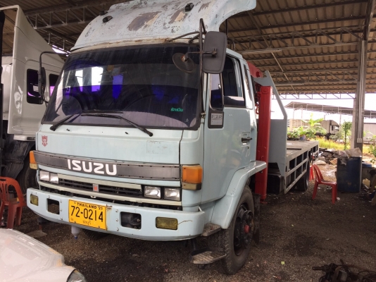 10 ล้อหัวลาก2 เพลา 320 แรง ปี 2549 ไมล์ 5 แสนโลกว่าๆ รถเก็บสีใหม่ไม่ได้เฉียวชน เดิมสีส้มทำสีขาว เล่มพร้อม