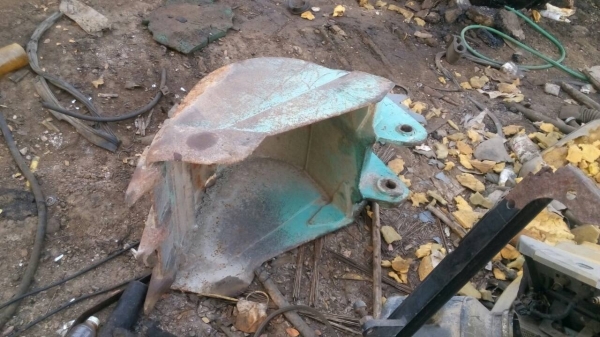 ขายรถแมคโค โกเบโก้ SK-30-SR สภาพพร้อมใช้ มีหัวเจาะให้ เอกสารเล่มทะเบียน สนใจโทรมา มีวีดีโอให้ดูครับ