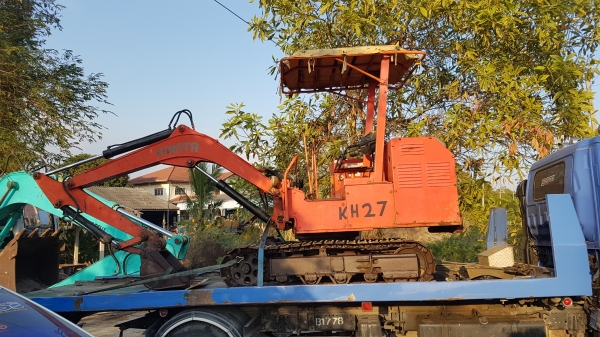 ขายด่วนรถแบคโฮKUBOTAคูโบต้าKH27ตัวหนีบหลือบุ่งกี๋เทียบเท่าPC30เครื่องดีปั่มแรงรถนอกเพิ่งนำเข้ามาใหม่ยังไม่เคยใช้งานในเมืองไทยเลย