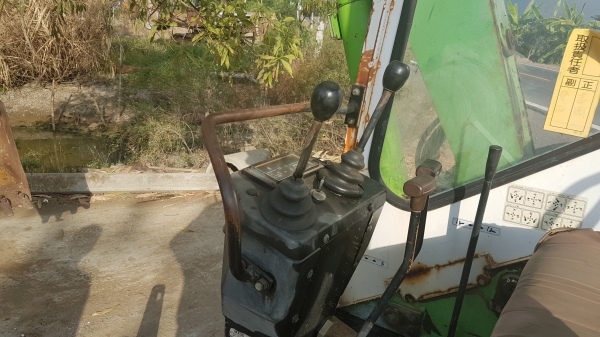 ขายด่วนรถแบคโฮมิสซูMX35เทียบเท่าPC35คอลโทลสั่นเครื่อง4สูบดีปั่มแรงรถนอกเพิ่งนำเข้ามาใหม่ยังไม่เคยใช้งานในเมืองไทยเลย