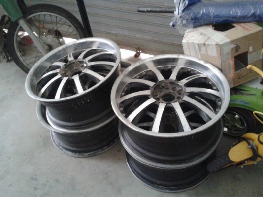 ล้อแม็ค5รู ขอบ18 ทั้งชุด4วง