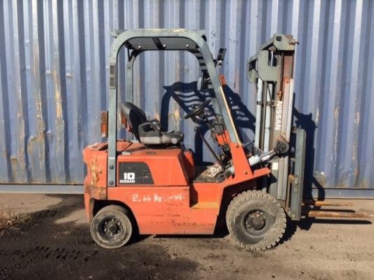 ขายรถโฟลคลิฟท์แท้ จากญี่ปุ่น NISSAN FD10 , เครื่องยนต์ดีเซล ,เกียร์คลัทร์, เสายกสูง 3.0 เมตร , รถนำเข้าจากญี่ปุ่น 100\% ขายรถโฟลคลิฟท์แท้ จากญี่ปุ่น NISSAN FD10 , เครื่องยนต์ดีเซล ,เกียร์คลัทร์, เสายกสูง 3.0 เมตร , รถนำเข้าจากญี่ปุ่น 100\%