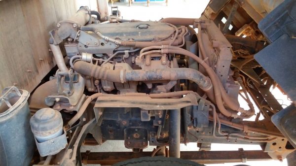 Isuzu NPR 150 ห้างแท้ปี56 สีเดิมบาง งวดละ3หมื่นก่า คงเหลือ4แสนก่า