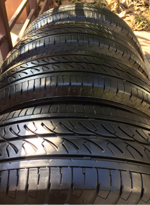 ยางถอดป้ายแดง Firestone 205 70 15 ปี16 ดอกเต็ม ไม่มีปะ ราคาไม่แพง