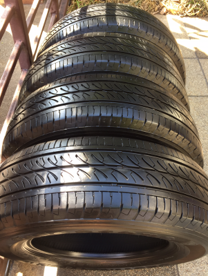 ยางถอดป้ายแดง Firestone 205 70 15 ปี16 ดอกเต็ม ไม่มีปะ ราคาไม่แพง