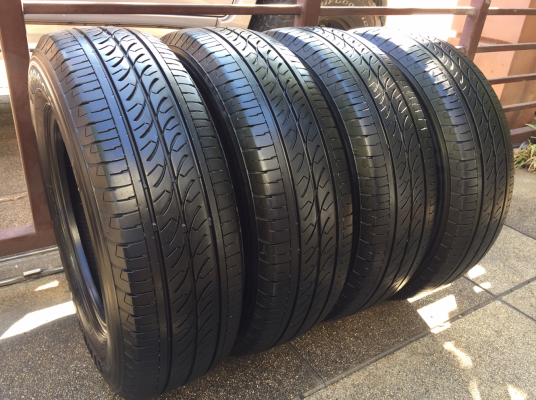 ยางถอดป้ายแดง Firestone 205 70 15 ปี16 ดอกเต็ม ไม่มีปะ ราคาไม่แพง