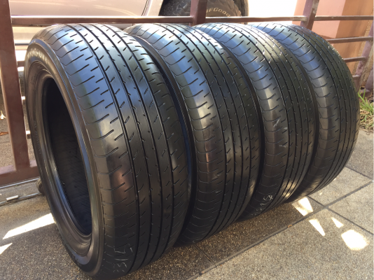 ยาง Yokohama 225 60 17 กลางปี15 ดอกเต็ม ใช้ยาว ราคาไม่แพง