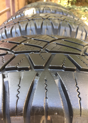 ยาง Michelin 265 65 17 กลางปี12 ดอกเต็ม ใช้ยาว ราคาไม่แพง