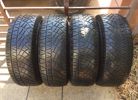 ยาง Michelin 265 65 17 กลางปี12 ดอกเต็ม ใช้ยาว ราคาไม่แพง