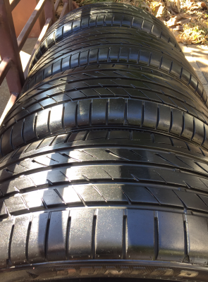 ยาง Dunlop 215 45 18 ปี14 ดอกเต็ม ใช้ยาว ราคาไม่แพง