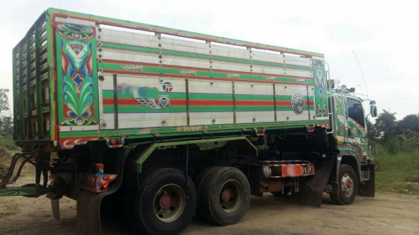 ขายรถพ่วง 22 ล้อ แม่-ลูก กระบะเนียมดั้ม แม่ยาว.6.20/ลูกยาว6.8 0/กว้าง2.50/สูง1.70ม. อู่ .ไทยเทมนเลอร์  ISUZU 360 ปี.57 ราคา  2580000 สนใจรีบจองด่วนครับ