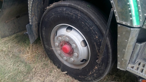 ขายรถพ่วง 22 ล้อ แม่-ลูก กระบะเนียมดั้ม แม่ยาว.6.20/ลูกยาว6.8 0/กว้าง2.50/สูง1.70ม. อู่ .ไทยเทมนเลอร์  ISUZU 360 ปี.57 ราคา  2580000 สนใจรีบจองด่วนครับ