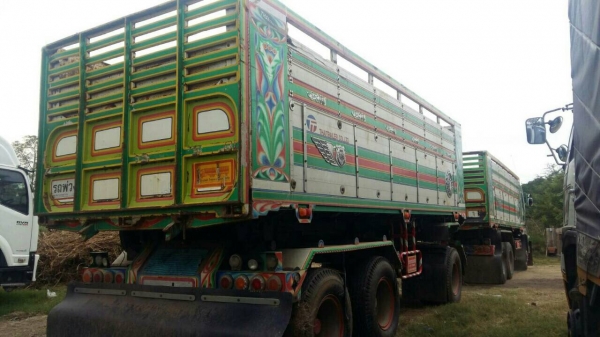 ขายรถพ่วง 22 ล้อ แม่-ลูก กระบะเนียมดั้ม แม่ยาว.6.20/ลูกยาว6.8 0/กว้าง2.50/สูง1.70ม. อู่ .ไทยเทมนเลอร์  ISUZU 360 ปี.57 ราคา  2580000 สนใจรีบจองด่วนครับ