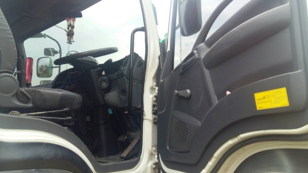 ขายรถพ่วง 22 ล้อ แม่-ลูก กระบะเนียมดั้ม แม่ยาว.6.20/ลูกยาว6.8 0/กว้าง2.50/สูง1.70ม. อู่ .ไทยเทมนเลอร์  ISUZU 360 ปี.57 ราคา  2580000 สนใจรีบจองด่วนครับ