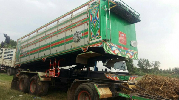 ขายรถพ่วง 22 ล้อ แม่-ลูก กระบะเนียมดั้ม แม่ยาว.6.20/ลูกยาว6.8 0/กว้าง2.50/สูง1.70ม. อู่ .ไทยเทมนเลอร์  ISUZU 360 ปี.57 ราคา  2580000 สนใจรีบจองด่วนครับ