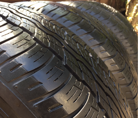 ยาง Bridgestone 235 55 18 กลางปี14 ดอกเต็ม ไม่มีปะ ราคาไม่แพง ยาง Bridgestone 235 55 18 กลางปี14 ดอกเต็ม ไม่มีปะ ราคาไม่แพง