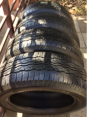 ยาง Bridgestone 235 55 18 กลางปี14 ดอกเต็ม ไม่มีปะ ราคาไม่แพง ยาง Bridgestone 235 55 18 กลางปี14 ดอกเต็ม ไม่มีปะ ราคาไม่แพง