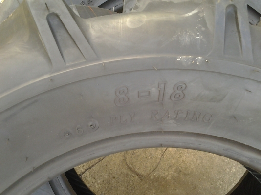 ยางรถไถใหม่ขอบ8-18ใส่รถL45-47-49-50ใด้คับ