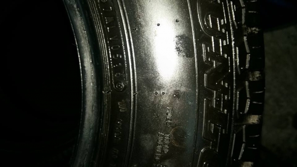 ขายยางถอดป้ายแดงรีโว้ขอบ15 ปี16 ราคาถูก