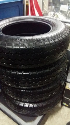 ขายยางถอดป้ายแดงรีโว้ขอบ15 ปี16 ราคาถูก