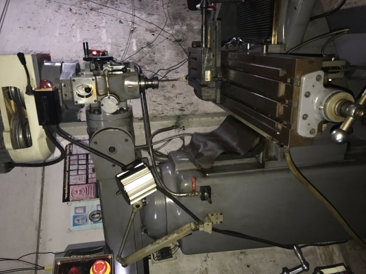 ขายเครื่องมิลลิ่งM4สภาพใหม่กิบ ขายเครื่องมิลลิ่งM4สภาพใหม่กิบ