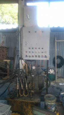 ขายเหมา เครืองทำอิฐบล๊อด  และ เครืองใสไม้ เครืองทำวงกบ ขายเลิกกิจการ คับ