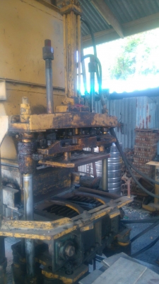 ขายเหมา เครืองทำอิฐบล๊อค และ เครืองใสไม้  เครืองทำวงกบ ขายเลิกกิจการเหมาๆ