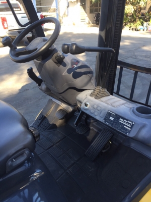 KOMATSU FG20-17 เครื่องเบนซิล+แก๊ส เสาสูง4เมตร เกียร์ออโต้ สนใจติดต่อ083-062-0223(ปอน) KOMATSU FG20-17 เครื่องเบนซิล+แก๊ส เสาสูง4เมตร เกียร์ออโต้ สนใจติดต่อ083-062-0223(ปอน)