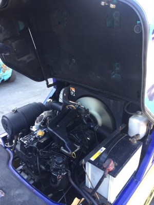 KOMATSU FD20-14 ดีเซล เกียร์ธรรมดา เสาสูง3เมตร สนใจติดต่อ083-062-0223(ปอน)