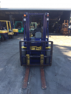 KOMATSU FD20-14 ดีเซล เกียร์ธรรมดา เสาสูง3เมตร สนใจติดต่อ083-062-0223(ปอน)