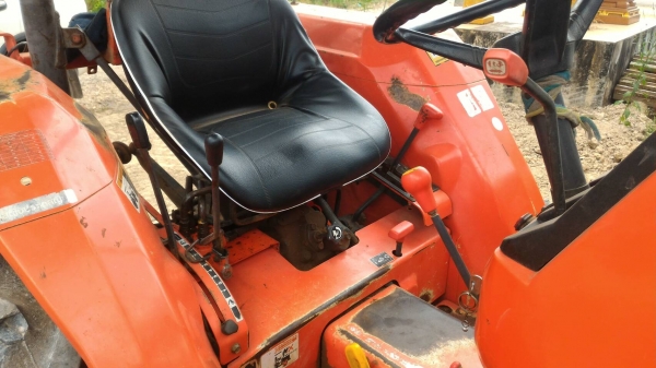 ขายรถไถ KUBOTA L3408 แถมดันหน้า และผน6 ราคา 200,000 บาท อ.แกลง จ.ระยอง มีบริการขนส่งทั่วไทย DC Tractor Rayong 0818618678,0899347475 https://www.facebook.com/DC-Tractor-Rayong-3071545327…/shop… id line=081-8618678 id line=089-9347475 ขายรถไถ KUBOTA L3408 แถมดันหน้า และผน6 ราคา 200,000 บาท อ.แกลง จ.ระยอง มีบริการขนส่งทั่วไทย DC Tractor Rayong 0818618678,0899347475 https://www.facebook.com/DC-Tractor-Rayong-3071545327…/shop… id line=081-8618678 id line=089-9347475