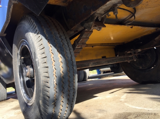 ขายปั๊มลมนำเข้าอังกฤษ ของCOMPAIR 1000-125S สกรู