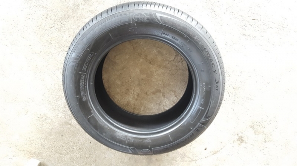 ขายยาง205/65/16 ปี 1815 MICHERLIN 3ST 4 เส้น ขายยาง205/65/16 ปี 1815 MICHERLIN 3ST 4 เส้น