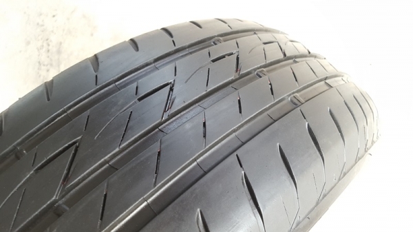 ขายยาง215/60/16 ปี 2315 BRIDGESTONE EP200 4 เส้น