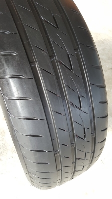 ขายยาง215/60/16 ปี 2315 BRIDGESTONE EP200 4 เส้น