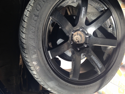 ขายสองพัน สนใจโทร 0818537437. Line id= pontana191ขายยาง winrun. 265/50/20. ยางปี 14. สัปดาห์ 36/14. สภาพดีไม่มีปะ ขายเส้นละพันสี่เส้นสามพันห้า. สนใจโทร 0818537437. Line i