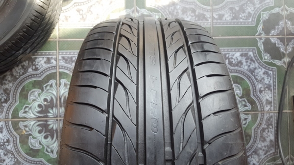 ขายยาง225/40/18 ปี 1916 MAXXIS Ipro 2 เส้น
