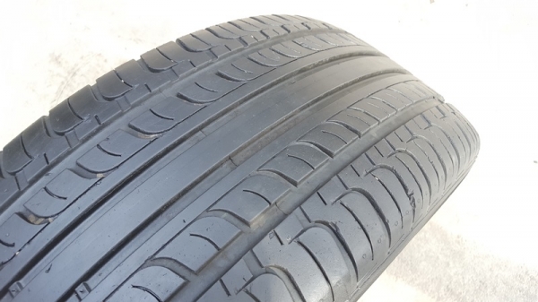 ขายยาง235/50/19 ปี 3414 HANKOOK 4 เส้น
