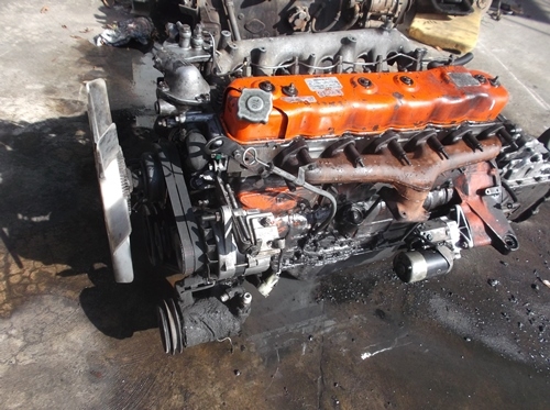 ขายเครื่อง 6BG พร้อมเกียร์ร๊อค  เดินหน้า6เกียร์  เครื่องติดนิ่มแต่หลวม  เครื่องยกลง มีเลข