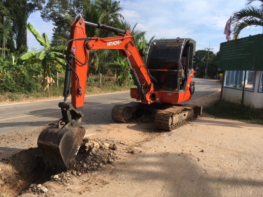 ขาย รถแบโฮเล็ก