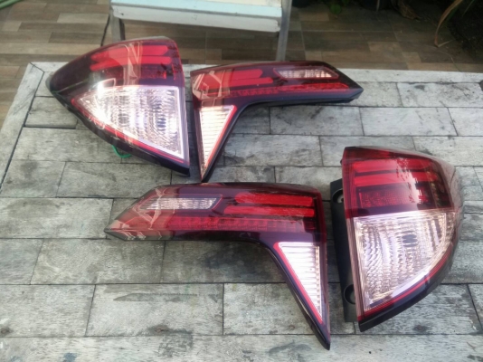 ไฟท้าย+ทับทิม HRV 1คู่