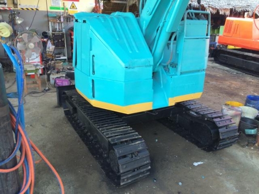 Airman Pc25 เครื่องสี่สูบ มีลายหัวเย็ก